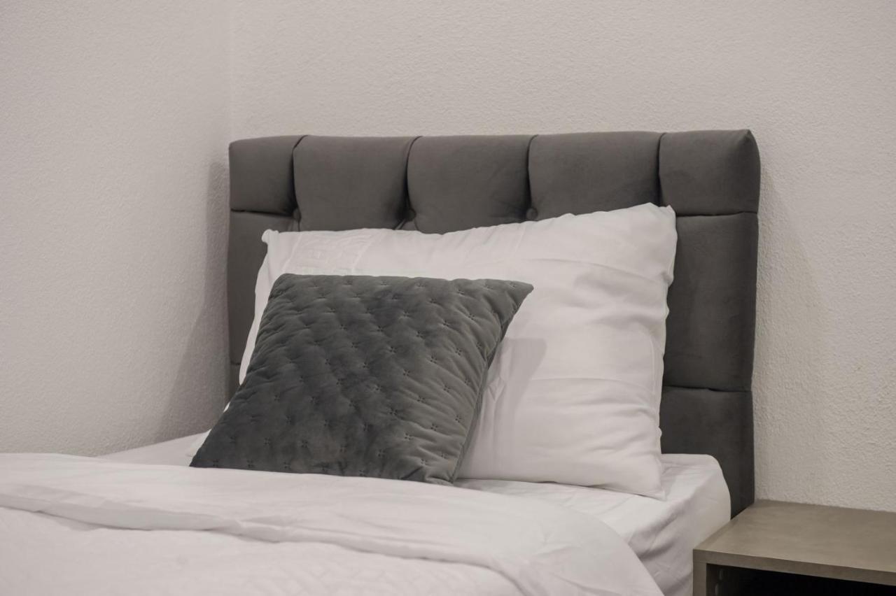 Apartment Lux Elba Kaštela Zewnętrze zdjęcie