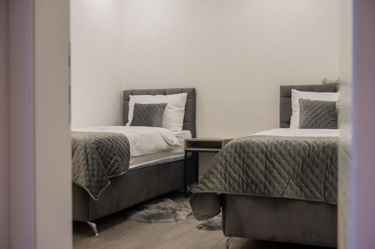 Apartment Lux Elba Kaštela Zewnętrze zdjęcie