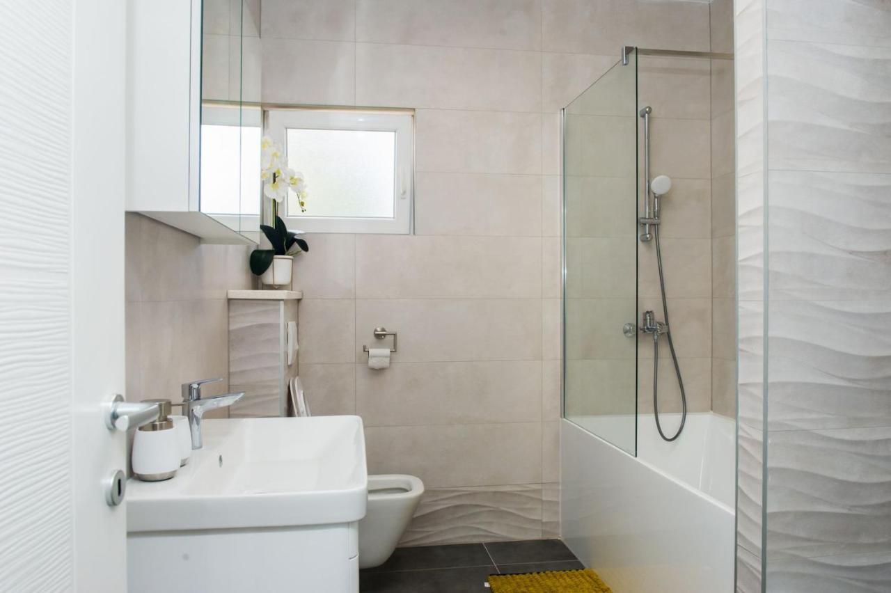 Apartment Lux Elba Kaštela Zewnętrze zdjęcie