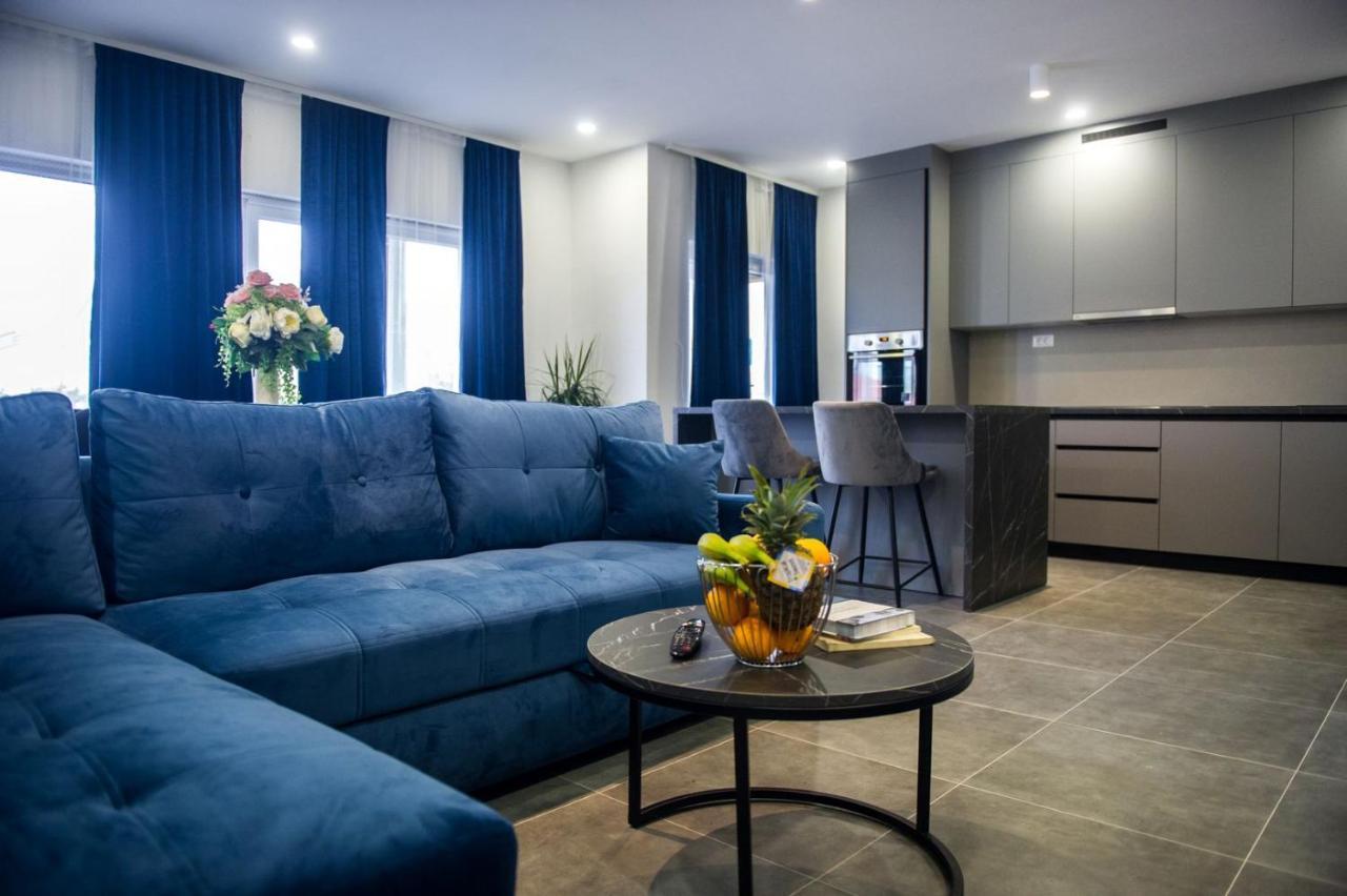 Apartment Lux Elba Kaštela Zewnętrze zdjęcie