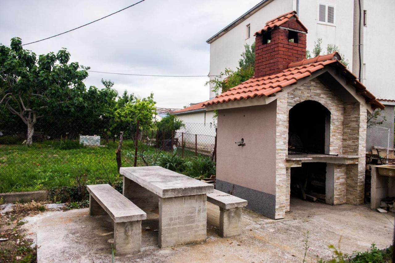 Apartment Lux Elba Kaštela Zewnętrze zdjęcie