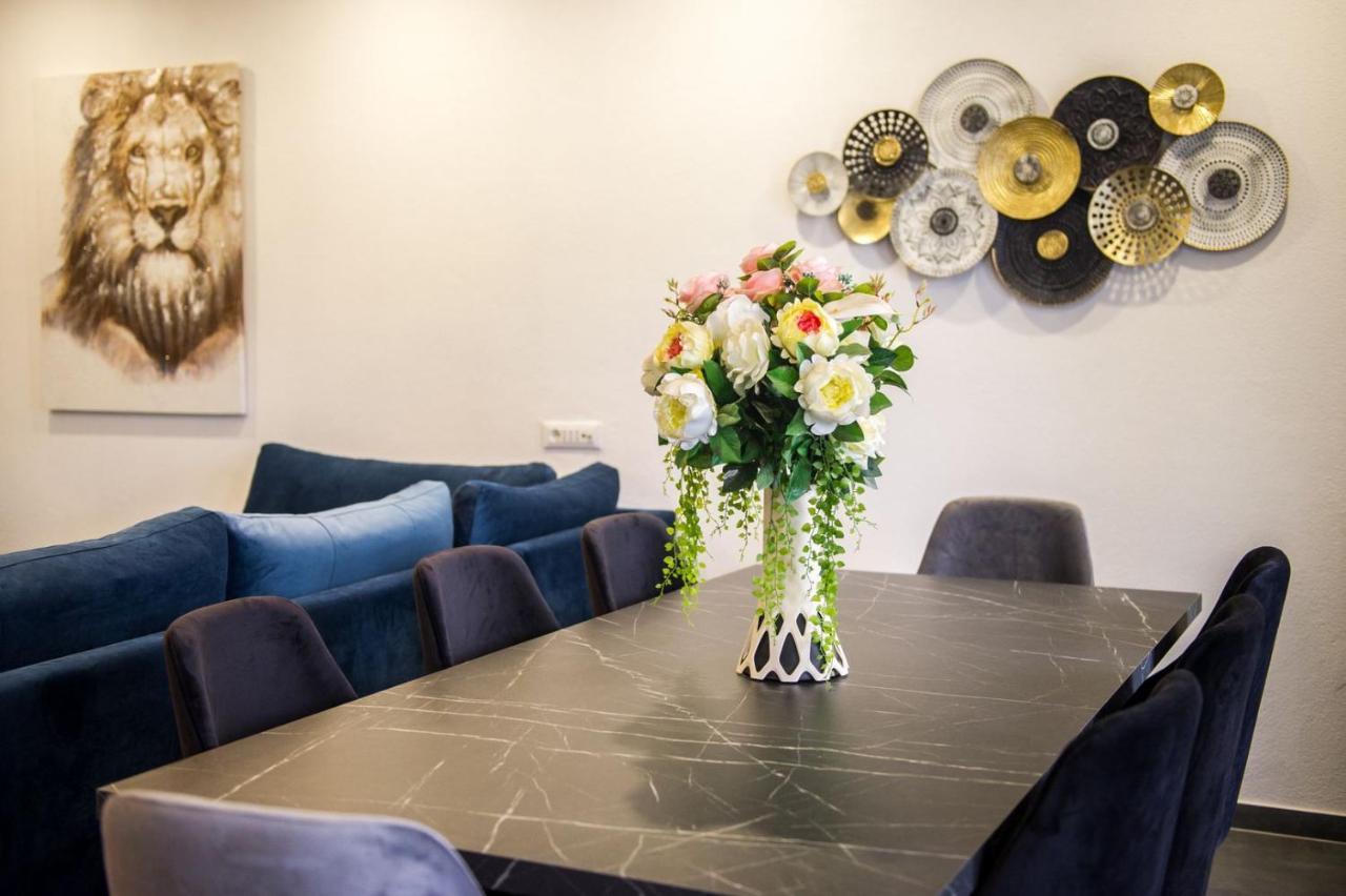Apartment Lux Elba Kaštela Zewnętrze zdjęcie
